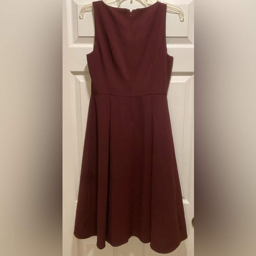 ELLE Dress - Picture 2 of 6